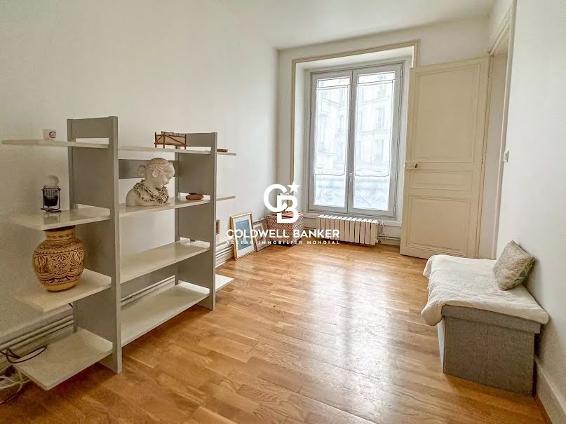 Vente appartement 2 pièces 27.07 m² à Paris 18ème (75018), 345 000 €