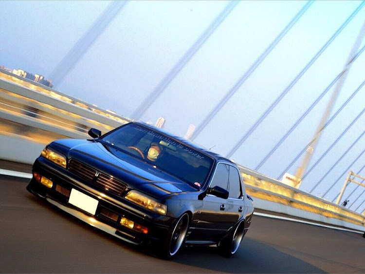 ローレルのHiRO.77さんが投稿したカスタム事例の投稿画像1枚目