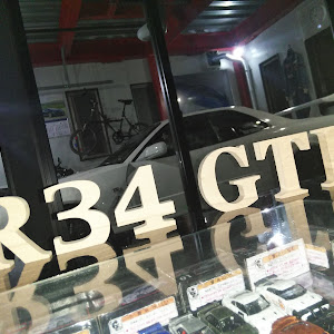 スカイライン GT-R BNR34