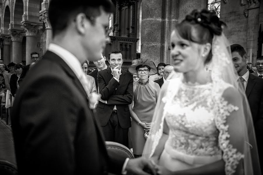 Fotógrafo de casamento Yann Faucher (yannfaucher). Foto de 7 de setembro 2017