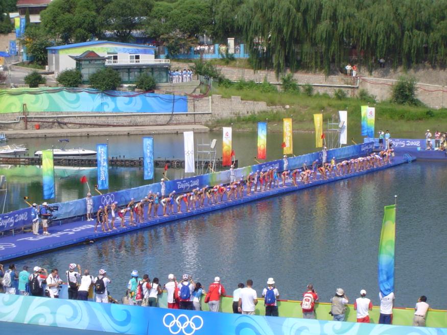 File:2008 Olympic triathlon