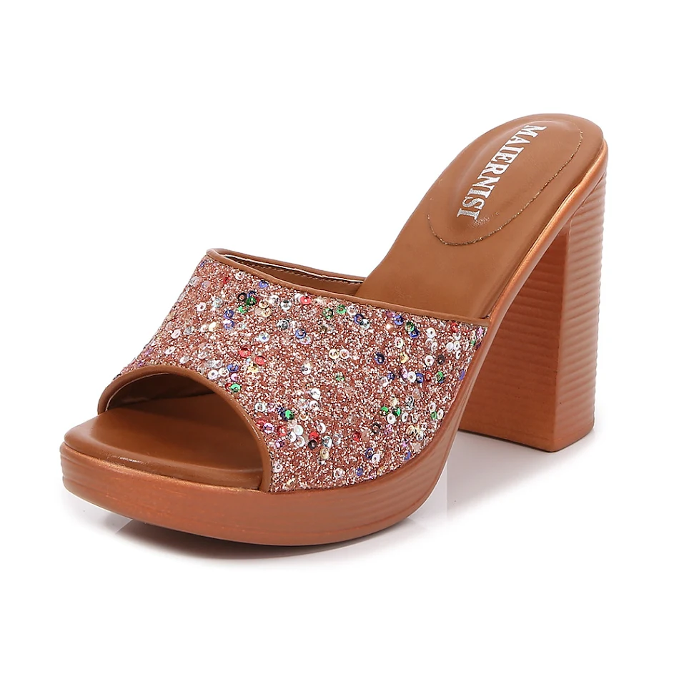 Step into Summer with High Heels and Large Sandals. Elevate your outdoor style and comfort with our collection of summer