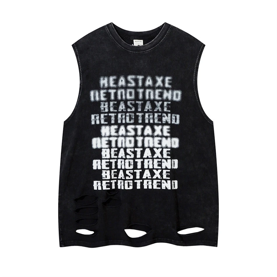 Regata masculina solta com estampa de letras rasgadas, ideal para treinos e uso casual, design moderno e confortável, tecido respirável e leve.