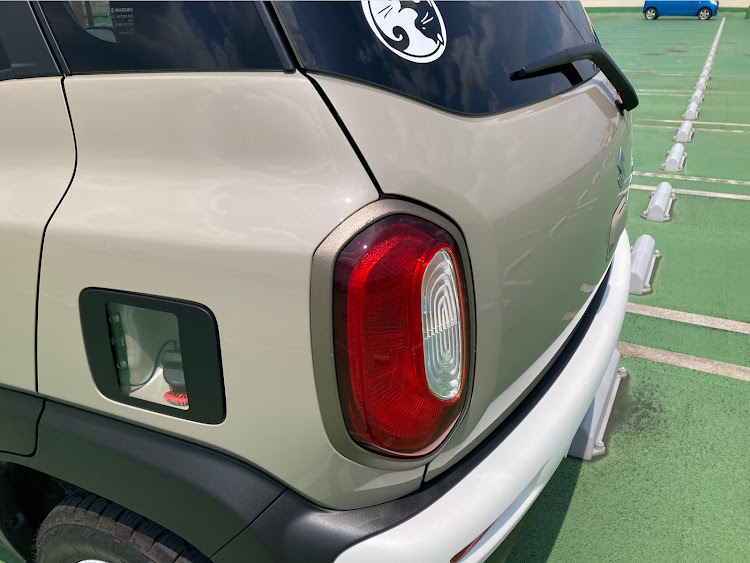 クロスビーのクロスビーのある生活・クロスビー好きと繋がりたい・ハニカムメッシュ・左右色違い・DIYに関するカスタム事例の投稿画像8枚目