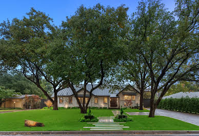 House with pool and terrace 7