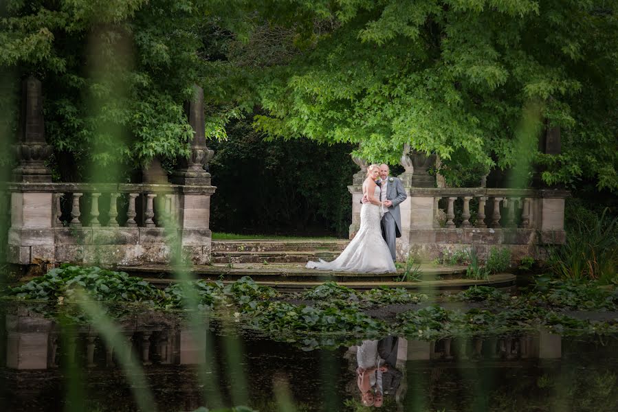 Fotografo di matrimoni Marek Kuzlik (kuzlik). Foto del 8 aprile 2018