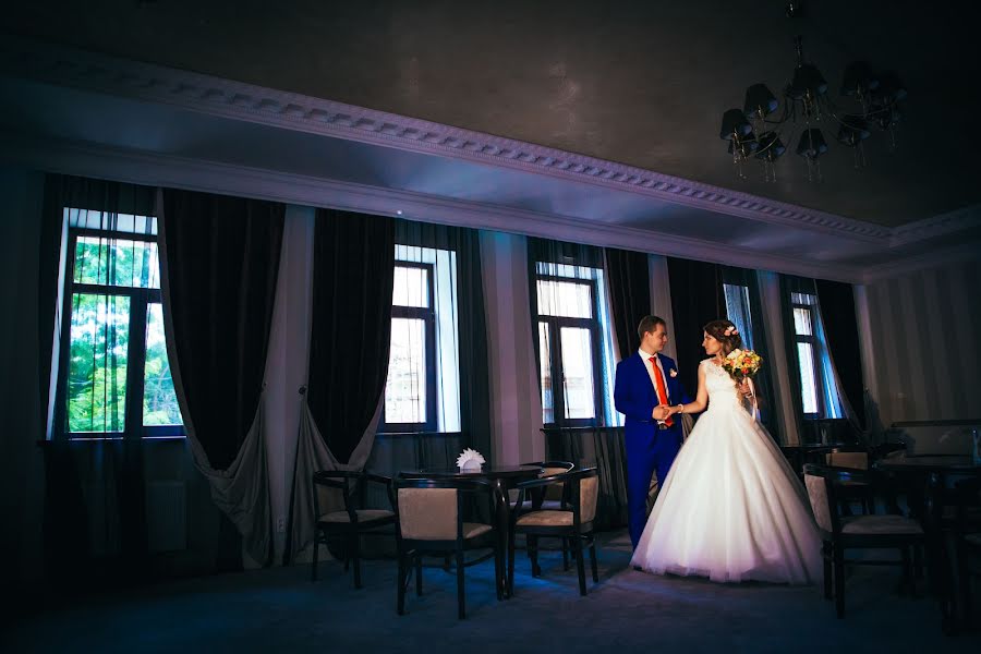 Wedding photographer Lyubov Ilyukhina (astinfinity). Photo of 19 January 2017