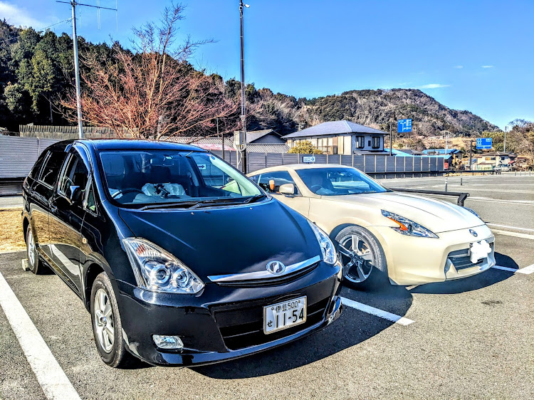ウィッシュのウィッシュ10系・ウィッシュ・車が好きな人と繋がりたい・z34に関するカスタム事例の投稿画像1枚目