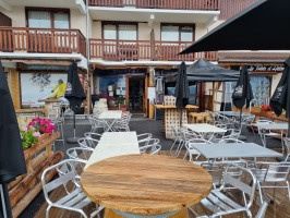 Vente locaux professionnels  70 m² à Villard-sur-Doron (73270), 140 000 €