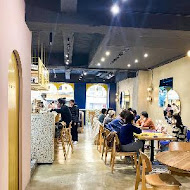 GinGin Coffee Company(信義二店)