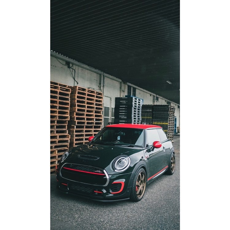 ミニジョンクーパーワークスのMINI・F56・JCW・wrapping・TE37に関するカスタム事例の投稿画像2枚目
