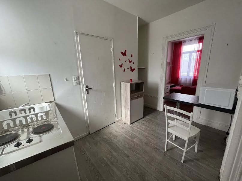 Location meublée appartement 3 pièces 45.52 m² à Saint-Quentin (02100), 541 €