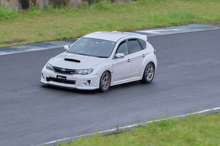 フィットの福島・エビスサーキット東コース・アムクレイド・撮影・サーキットに関するカスタム事例の投稿画像32枚目