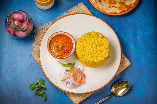 Basanti Pulao And Chicken Kosha Combo