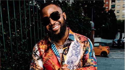 Cassper Nyovest says he isn't 'rich rich'.