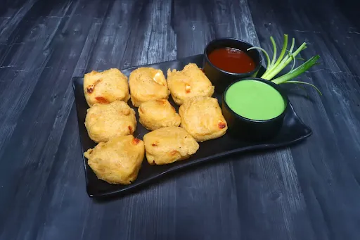 Paneer Pakoda [1 Piece]