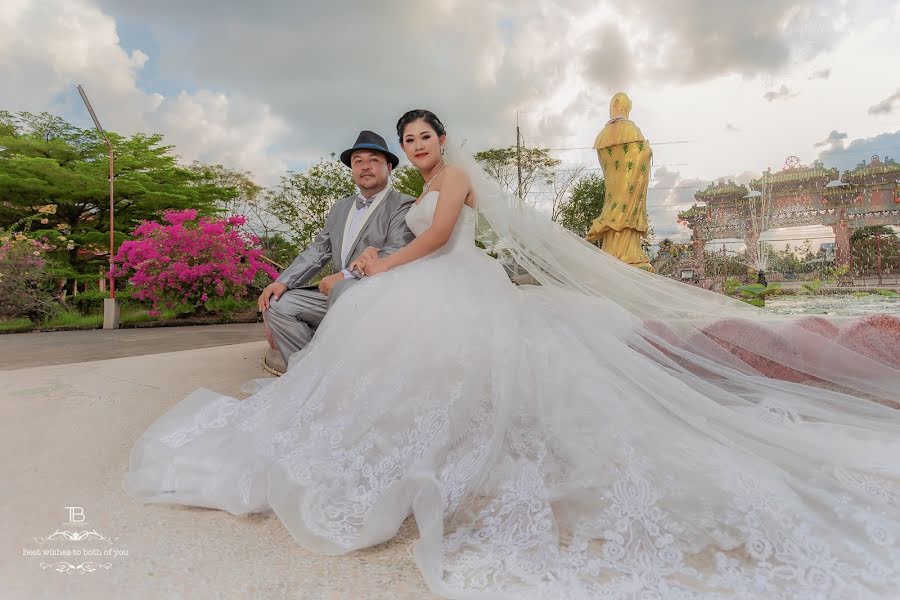 Wedding photographer Tawan Pradpairin (pradpairin). Photo of 8 September 2020