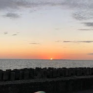 枋寮椰們海景餐廳Pi coconut