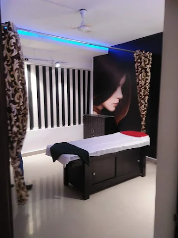 Jaguar Unisex Salon photo 