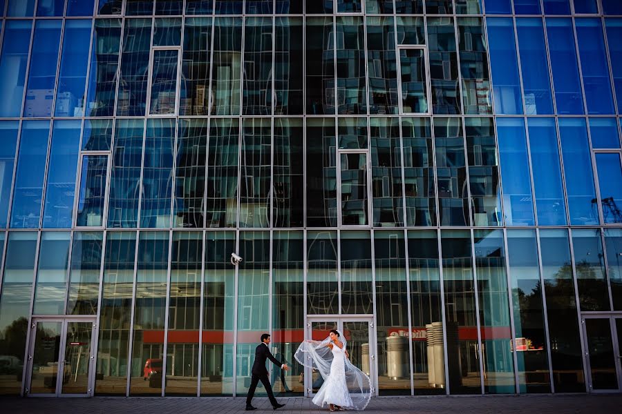 Wedding photographer Marius Barbulescu (mariusbarbulescu). Photo of 5 January 2015