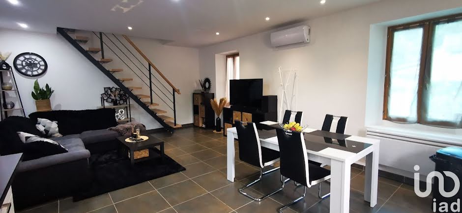 Vente maison 3 pièces 90 m² à Saint-Georges-de-Commiers (38450), 240 000 €