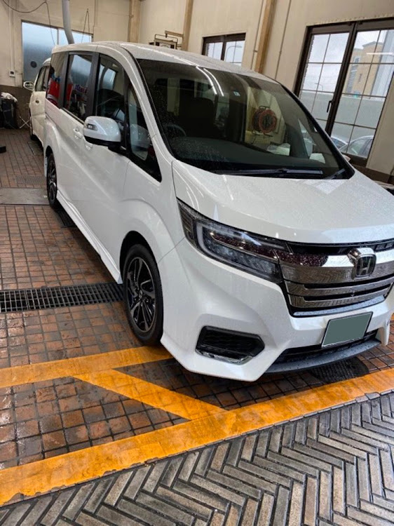 ステップワゴンのRP3後期・ステップワゴン・クールスピリット・VTEC turboに関するカスタム事例の投稿画像1枚目