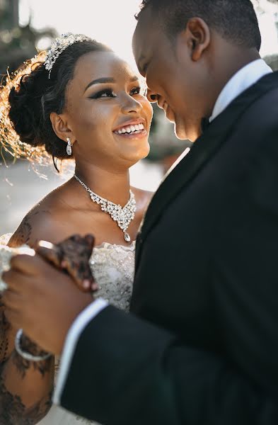 Wedding photographer Kevin Kallombo (kallombostudios). Photo of 27 May 2022