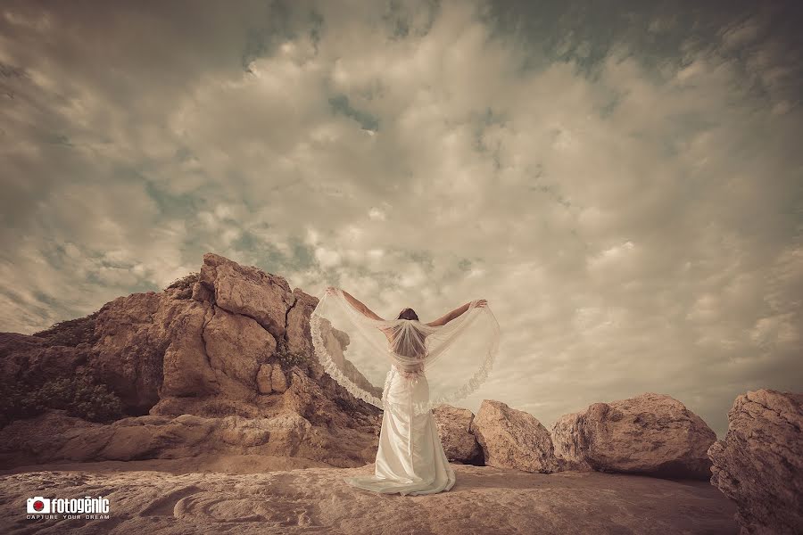 Fotografo di matrimoni Victor López (victorlopez). Foto del 7 gennaio 2020