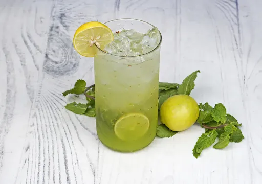 Aam Panna Mocktail