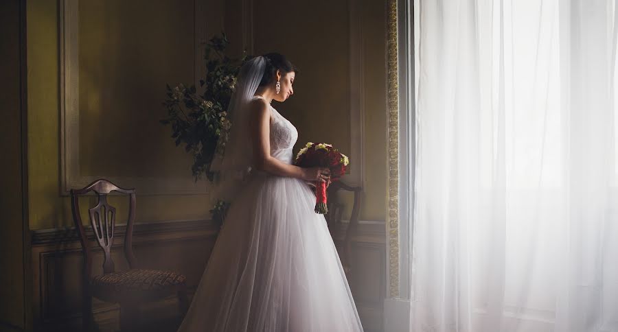 Wedding photographer Roman Onokhov (archont). Photo of 27 April 2015