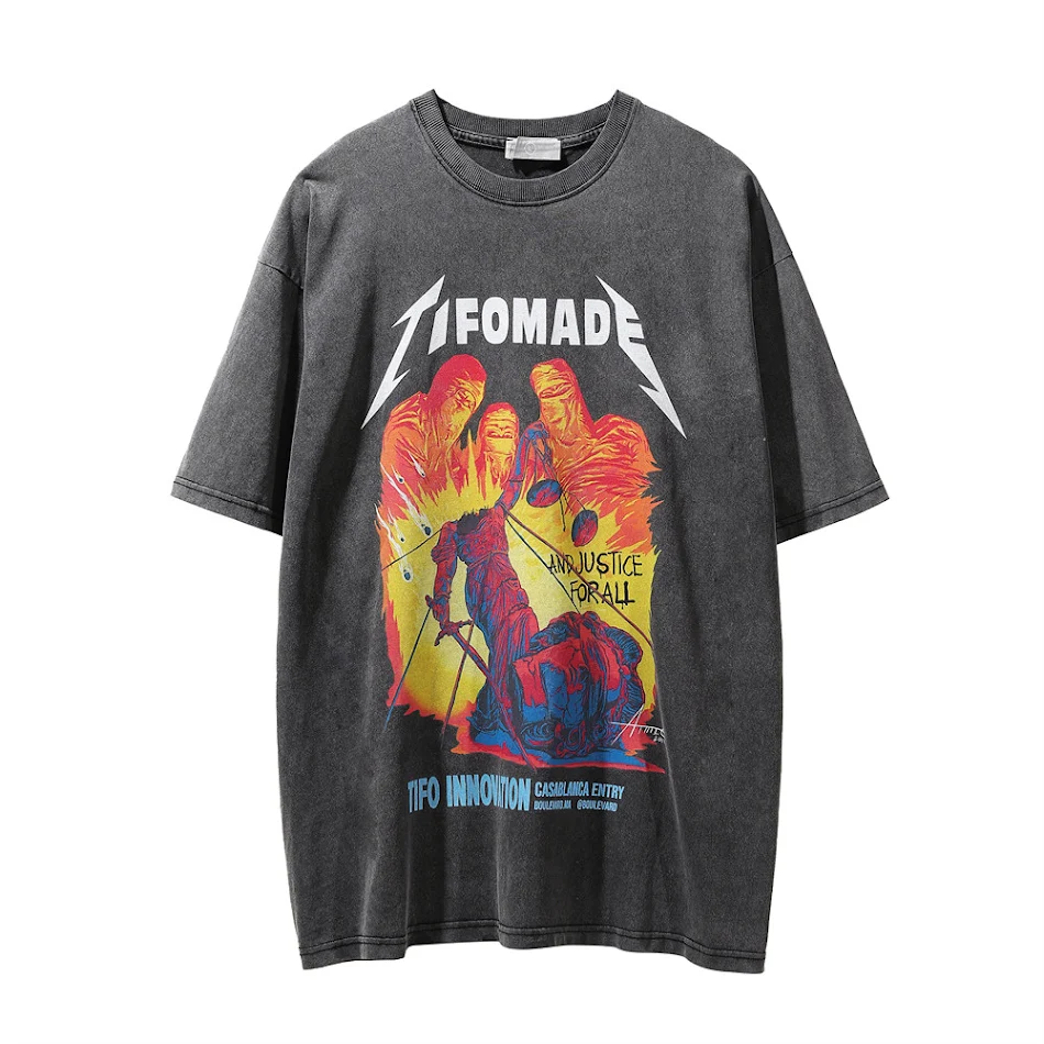 Dark Wind Depressed Devil Print T-shirt, een duistere en stijlvolle manier om je stemming te uiten. Comfortabel en uniek.