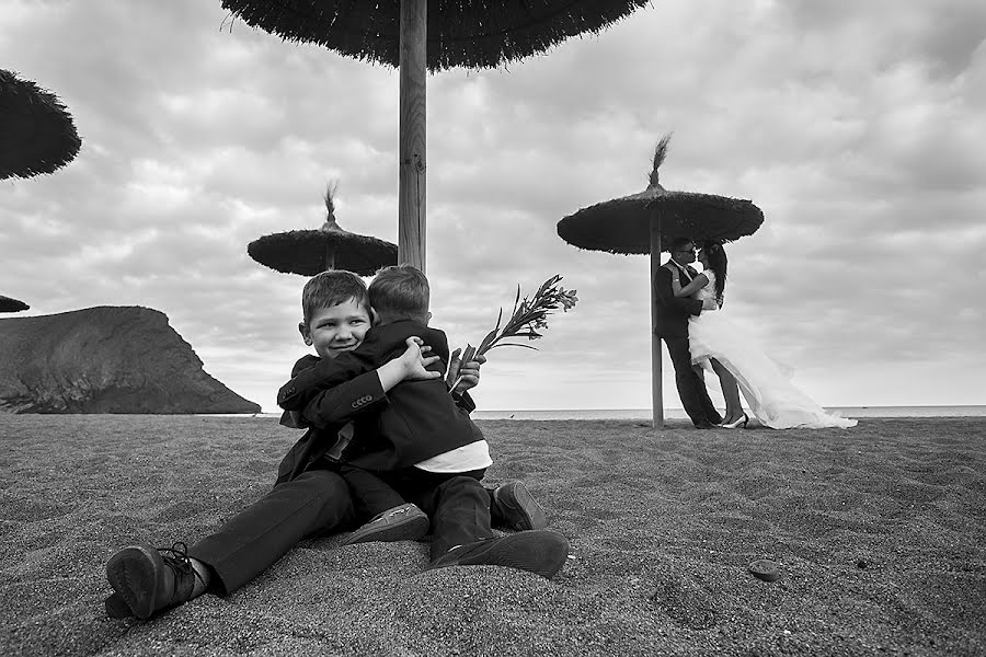 Fotografo di matrimoni Fabio Camandona (camandona). Foto del 8 maggio 2017