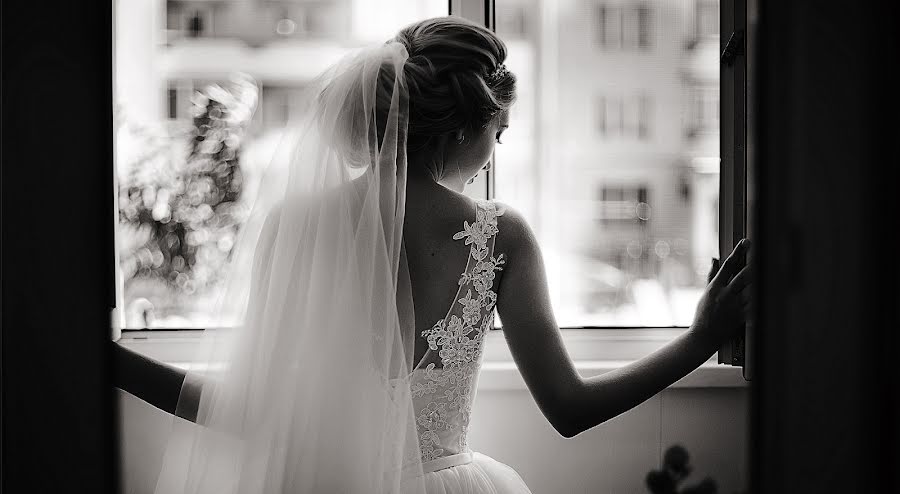 Wedding photographer Elena Kosmatova (kosmatova). Photo of 14 October 2018