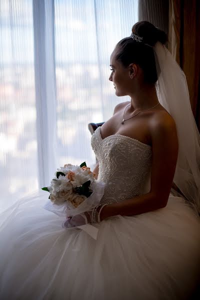 Fotografo di matrimoni Evgeniy Sazhin (evgeniysazhin). Foto del 5 maggio 2016