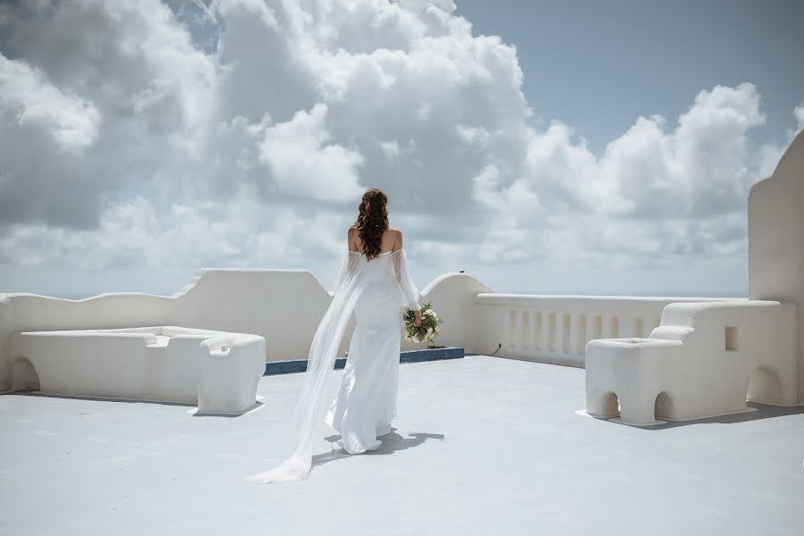 Fotografo di matrimoni Yuliya Nazarova (nazarovajulia). Foto del 7 agosto 2022