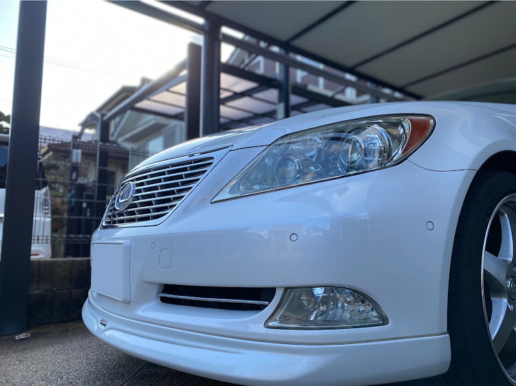 LSの洗車でスッキリ♪に関するカスタム事例の投稿画像1枚目