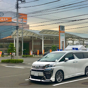 ヴェルファイア AGH30W
