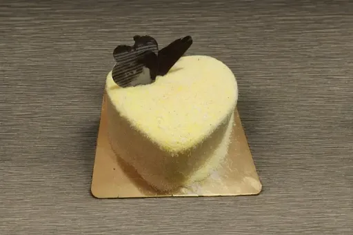 Pineapple Heart Cake