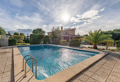 House with garden and terrace 12