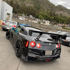 NISSAN GT-R R35