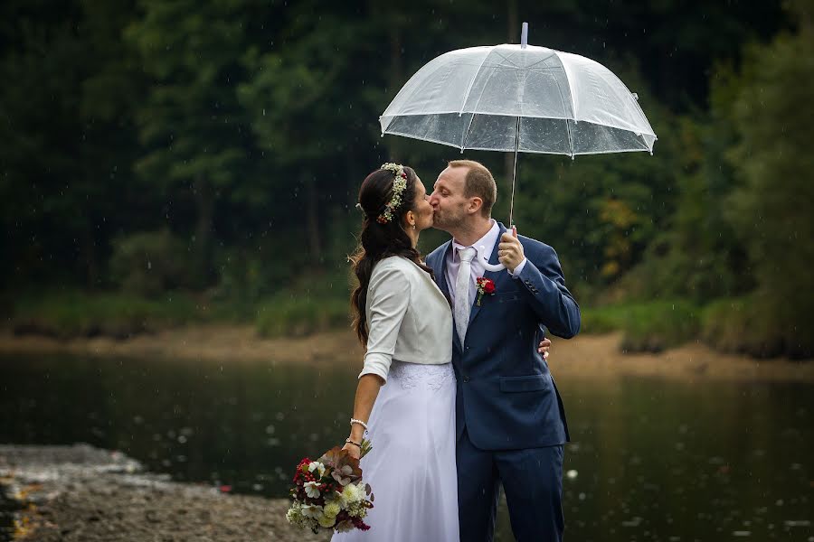 Wedding photographer Petr Zbranek (azfotky). Photo of 10 August 2019