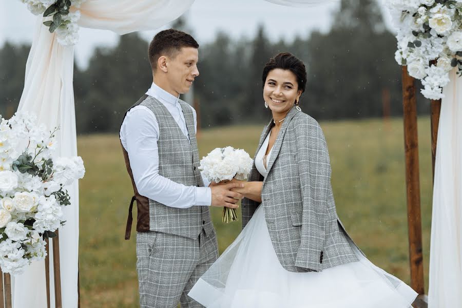 Fotógrafo de casamento Evgeniya Vaganova (vaganova). Foto de 5 de outubro 2020