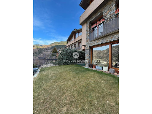 House with terrace 2