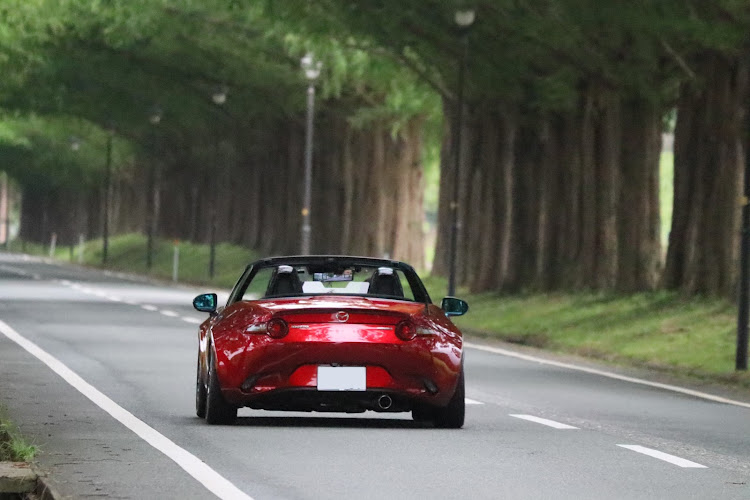 ロードスターのお盆休み・大人のローダウン・大人の旅行に関するカスタム事例の投稿画像3枚目