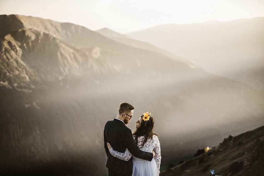 Fotografer pernikahan Patrycja Kierońska (mal4wina). Foto tanggal 14 Januari 2019