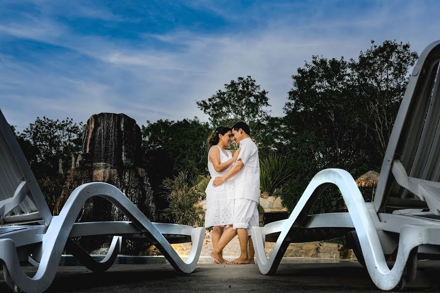 Fotógrafo de casamento Leo Marino (leomarinodvmh819). Foto de 17 de junho 2020