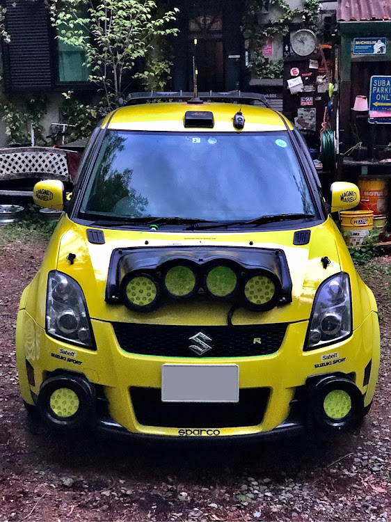スイフトスポーツの京極堂さんが投稿したカスタム事例の投稿画像1枚目
