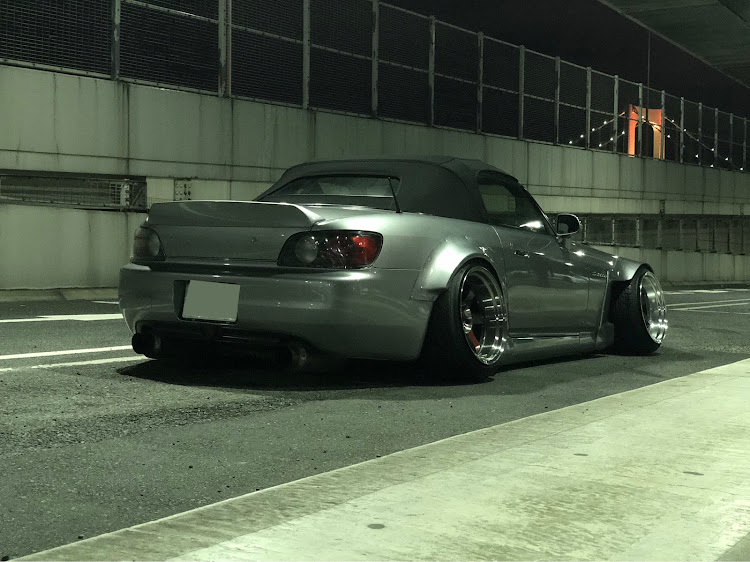 S2000のシャコタン・レッドメモリー・エムズガレージ・ドライブ・DIYに関するカスタム事例の投稿画像1枚目