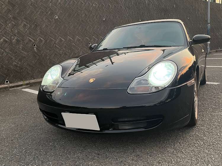 911 クーペのDIY・ヘッドライトの黄ばみ取り・お盆休みに関するカスタム事例の投稿画像1枚目