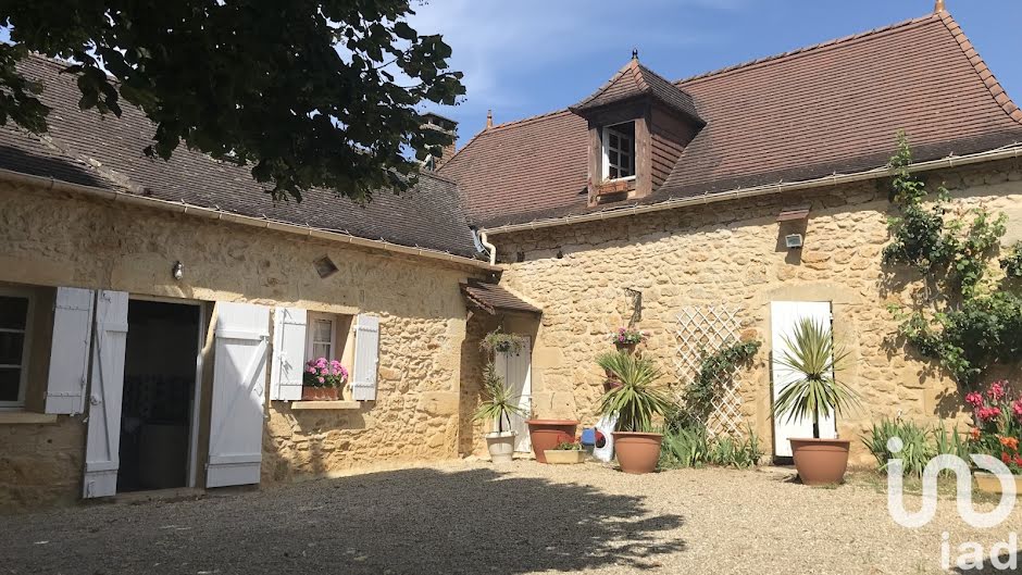 Vente maison 11 pièces 279 m² à Badefols-sur-Dordogne (24150), 469 000 €